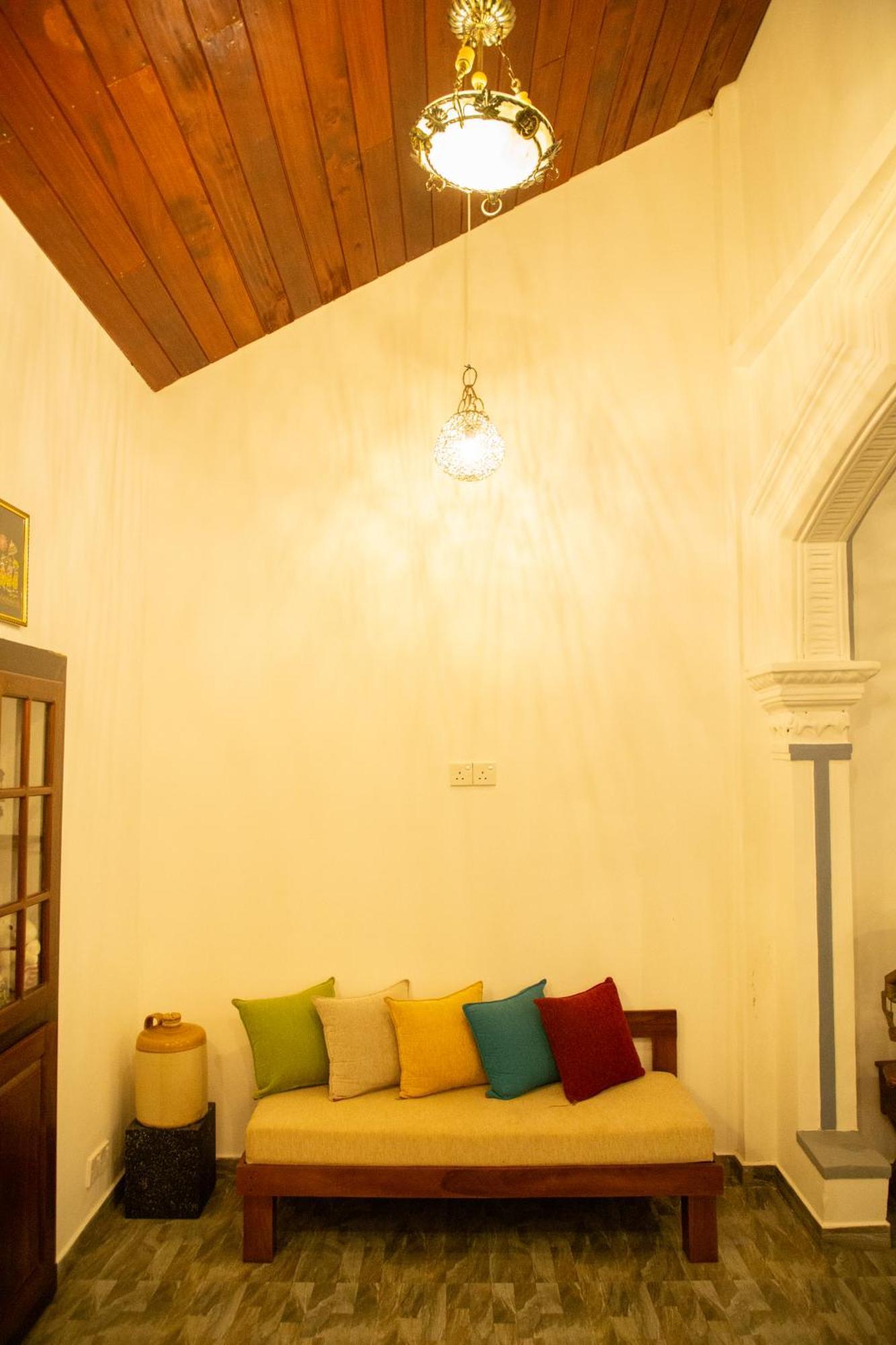 Ranagiri Relaxing Bungalow Бентота Екстериор снимка