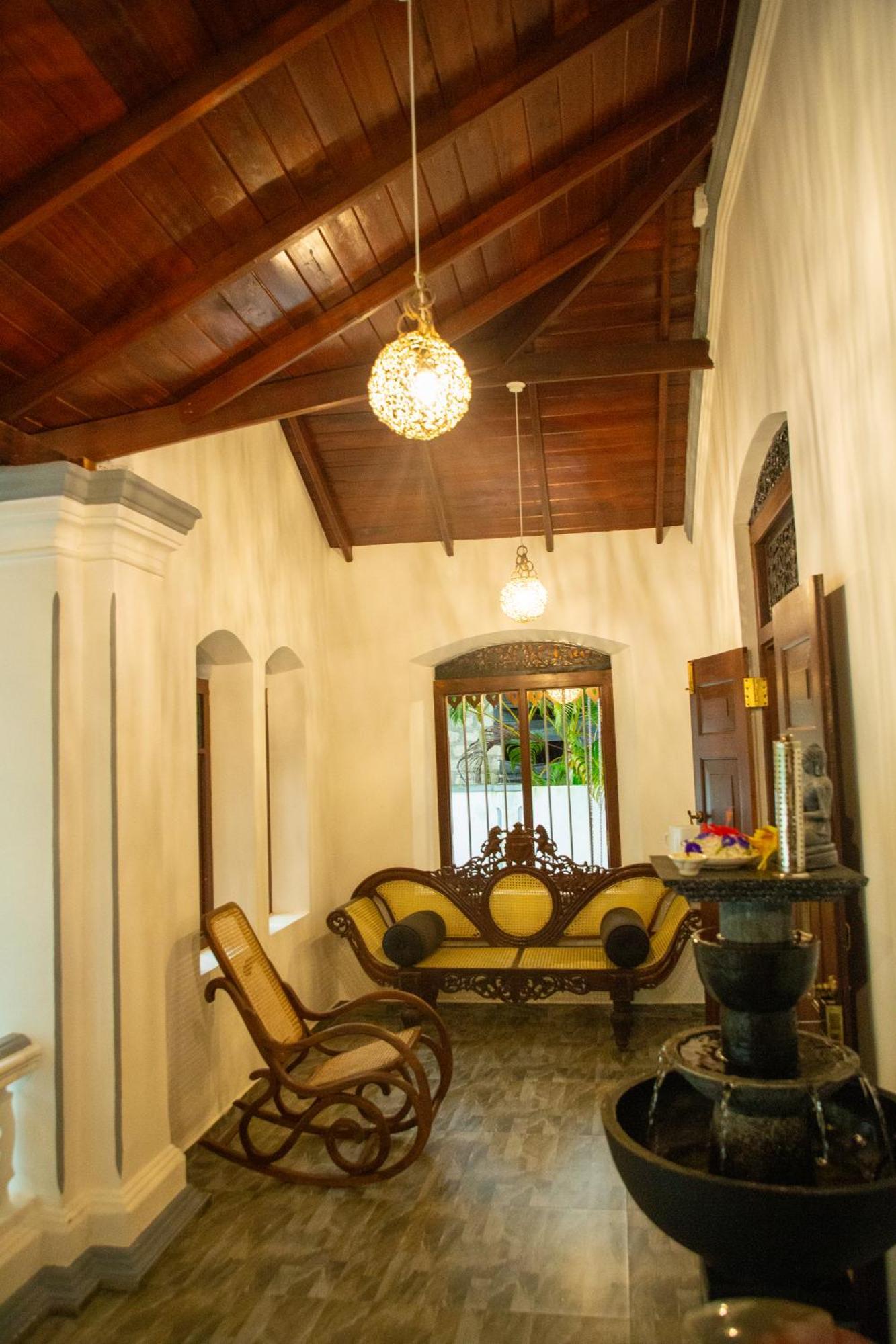 Ranagiri Relaxing Bungalow Бентота Екстериор снимка