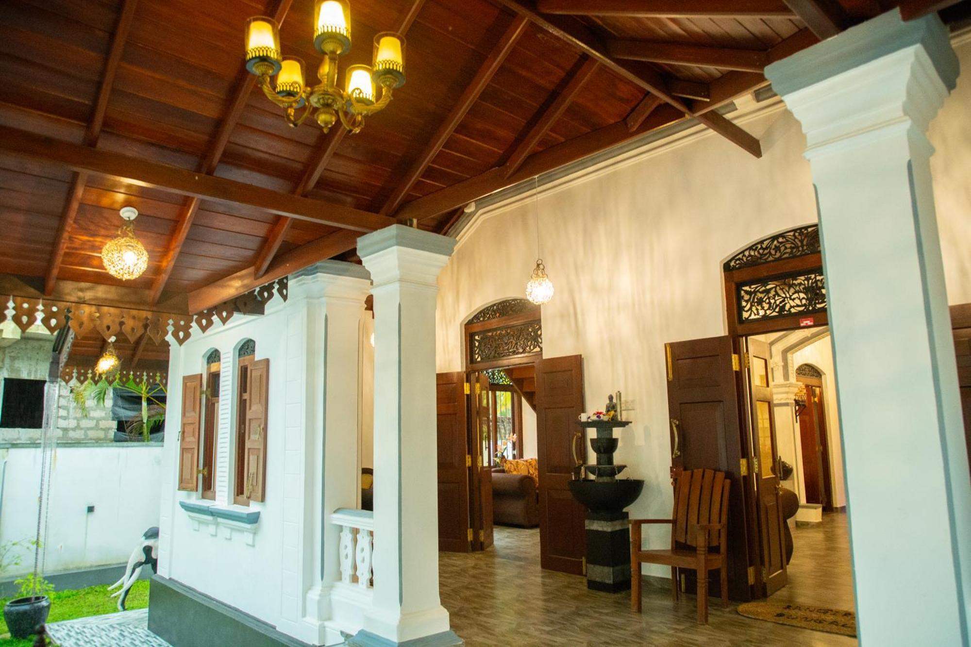 Ranagiri Relaxing Bungalow Бентота Екстериор снимка