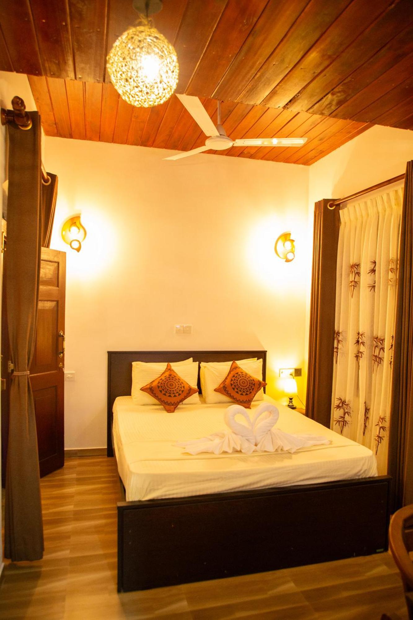 Ranagiri Relaxing Bungalow Бентота Екстериор снимка